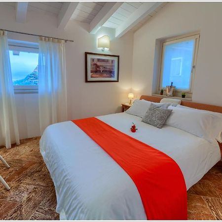 Villa Aquarius - Larihome A08 Vercana Buitenkant foto